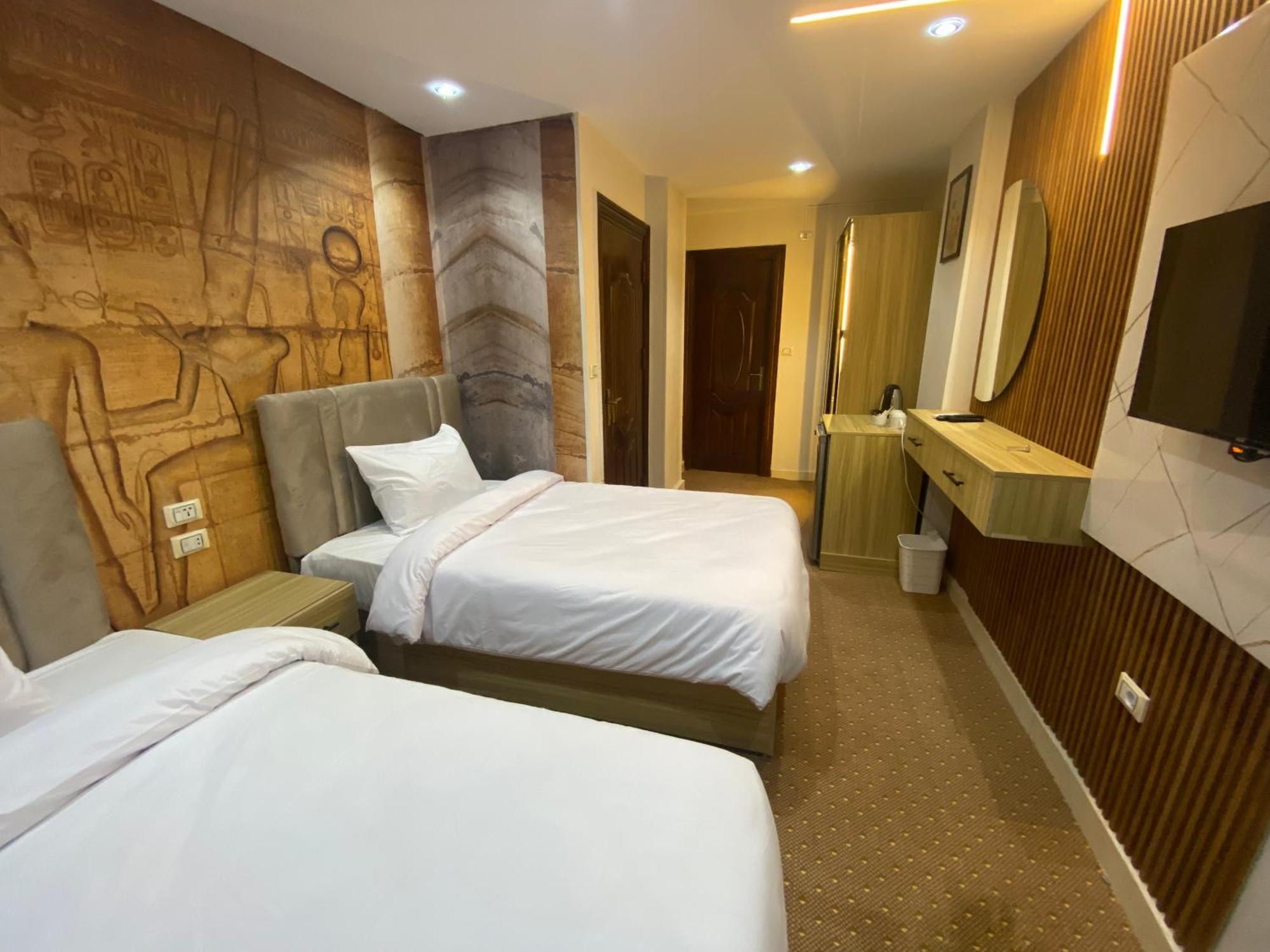 Giza Royal Golden Pyramids Inn מראה חיצוני תמונה