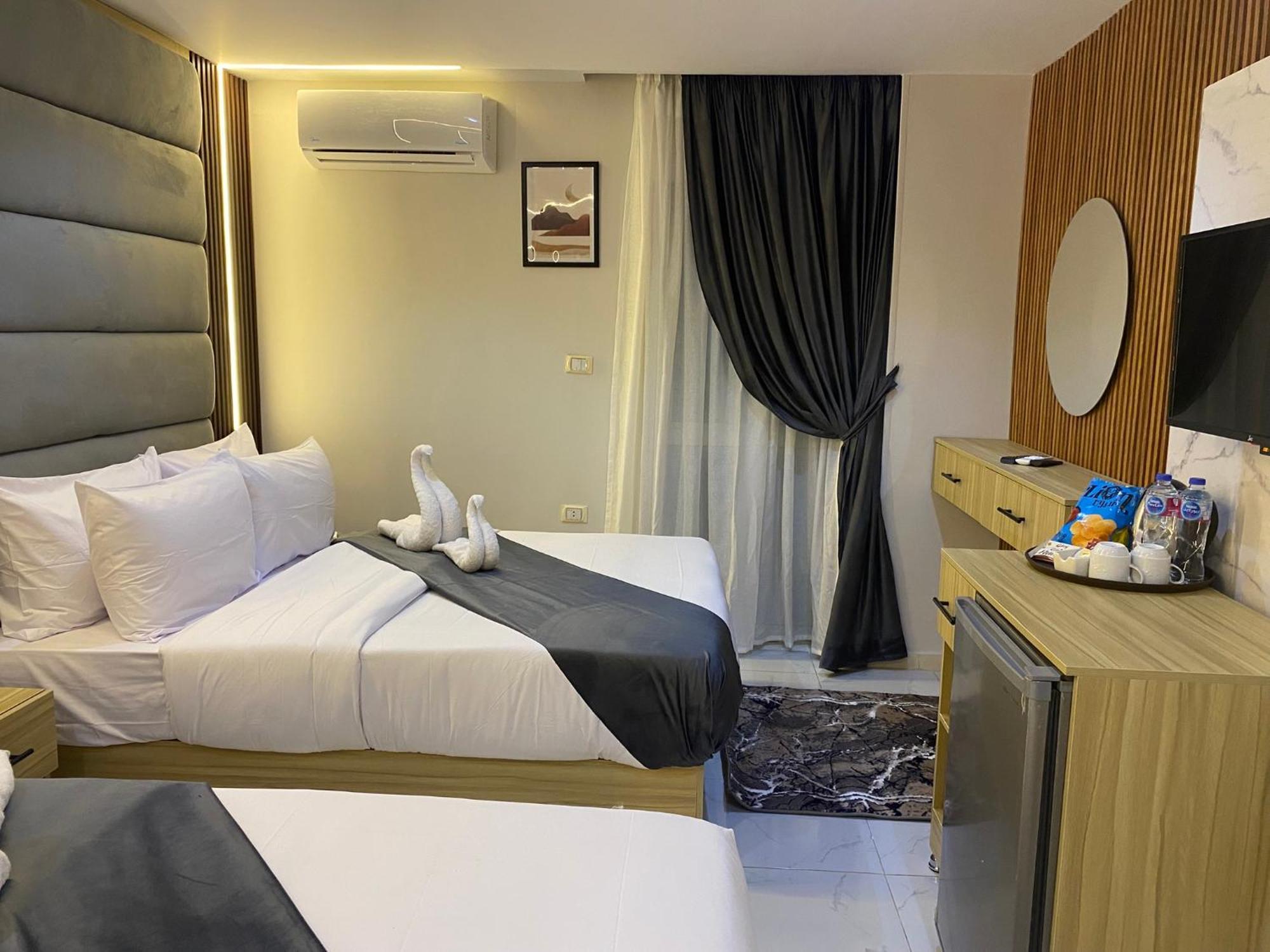 Giza Royal Golden Pyramids Inn מראה חיצוני תמונה