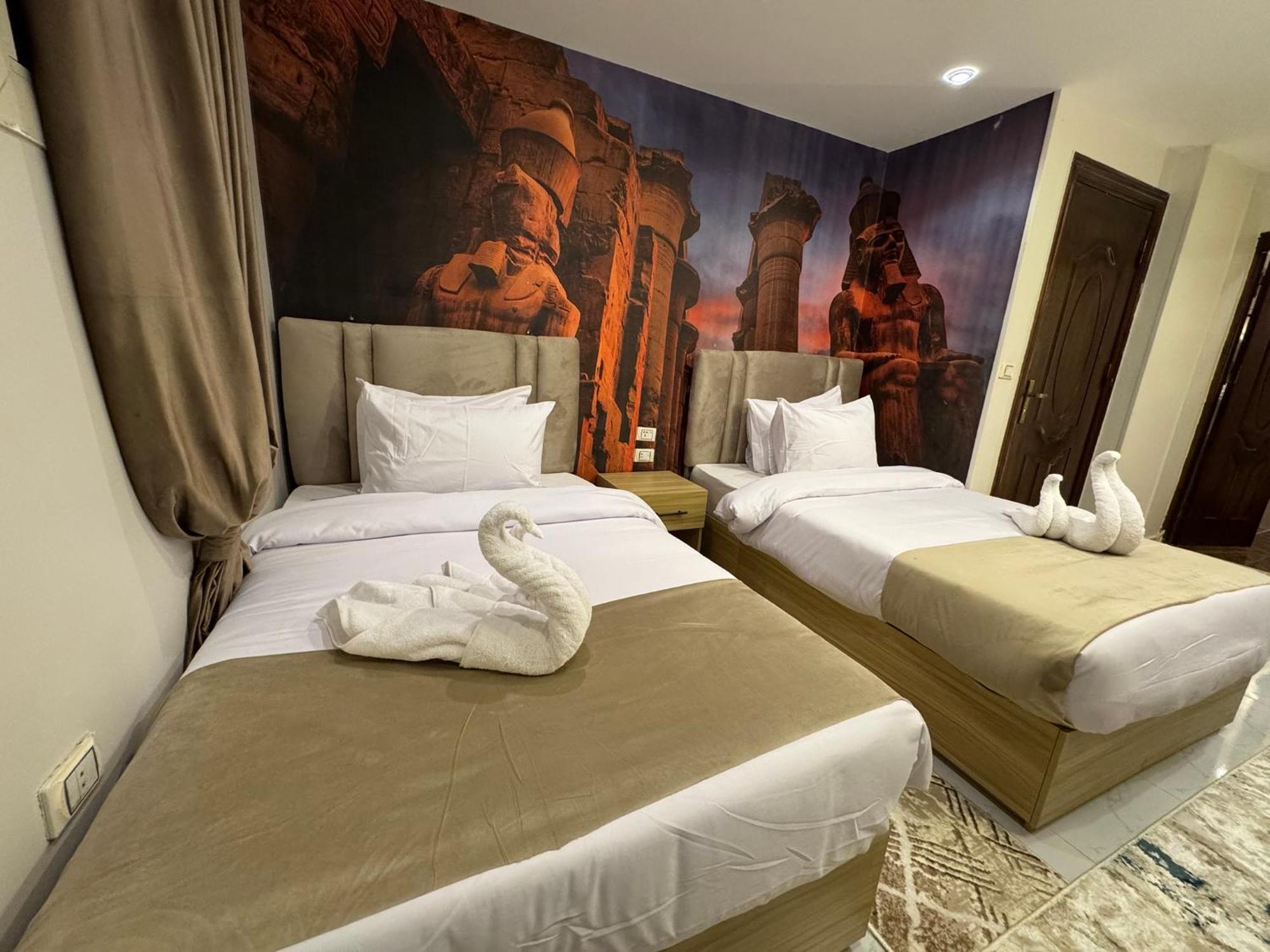 Giza Royal Golden Pyramids Inn מראה חיצוני תמונה