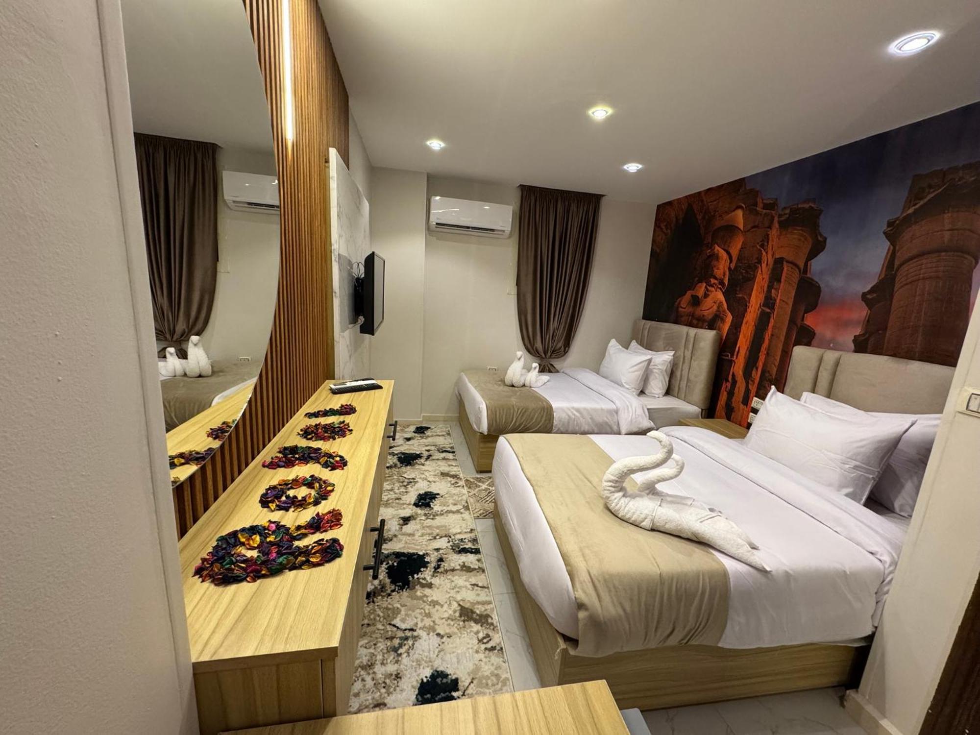 Giza Royal Golden Pyramids Inn מראה חיצוני תמונה